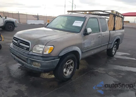2001 Toyota Tundra Sr5 V8 from USA, damaged, VIN 5TBRT34161S162855
